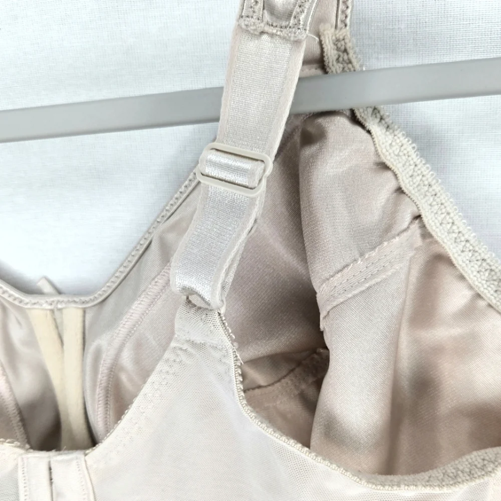 Bali Underwire Minimizer Bra. 42 DD, Nude